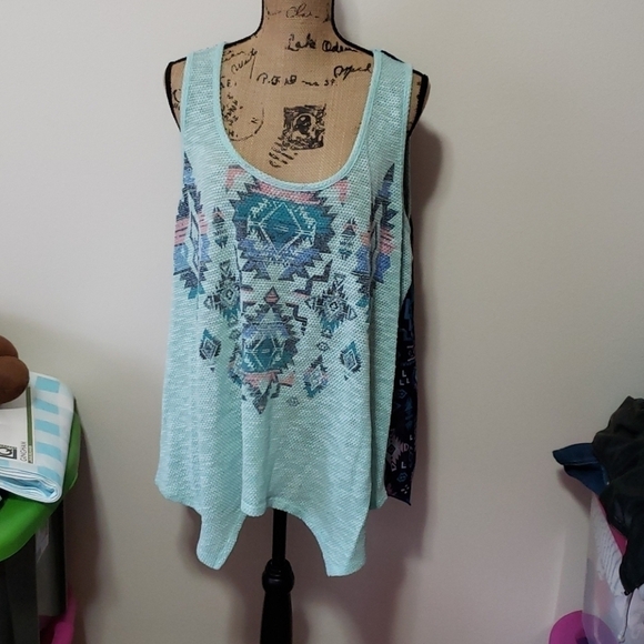 Almost Famous Tops - 3x almost famous shades of blue Aztec/tribal print